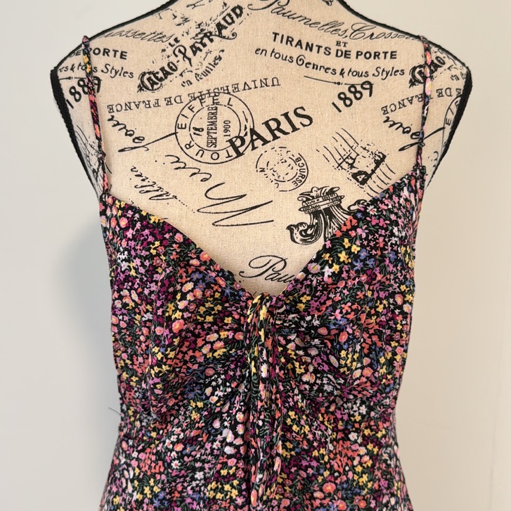 Maxi Floral Backless Dress - Picture 2 of 4